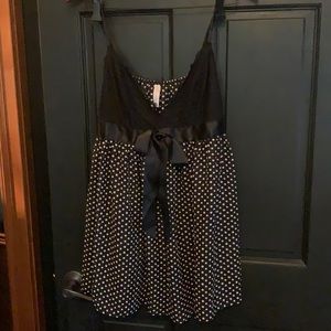 Inner secrets black and white nightie lingerie M
